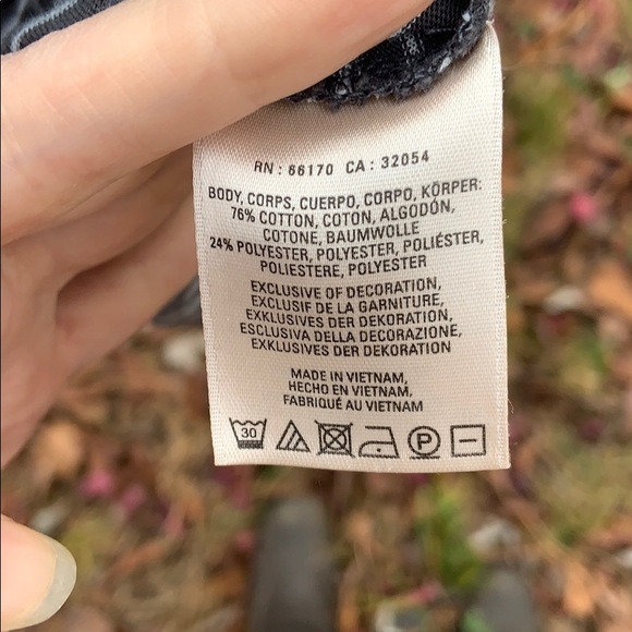 Anthropologie, Little yellow button, shirt, Small - Picture 8 of 8